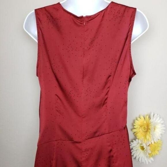 August 1 Eight v-neck asymmetrical tuck satin dress size medium - Picture 6 of 15